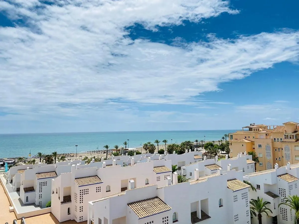 Soleado Apartamento Reformado 2 Hab. En Playamar Torremolinos 0*,  Spain